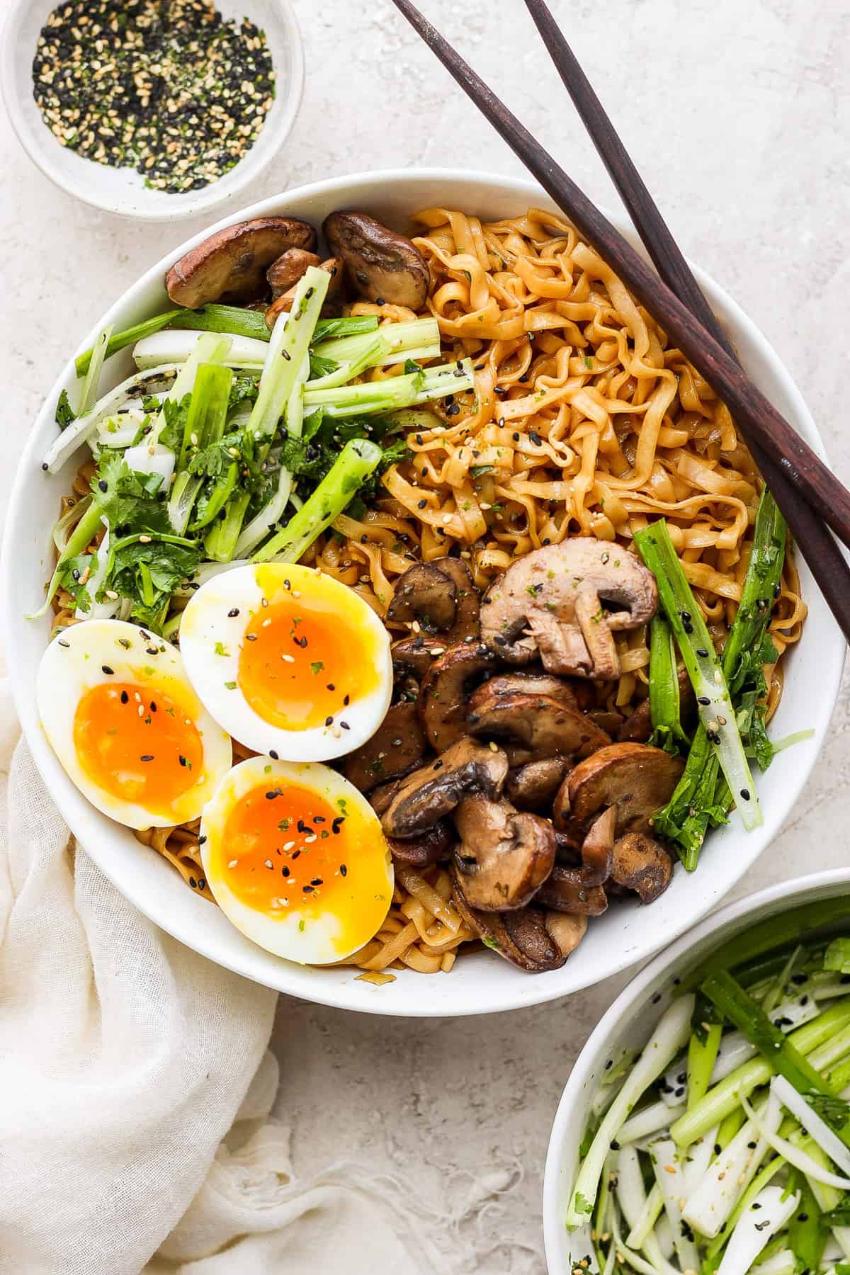 Momofuku Noodle Hacks: Easy Customizations & Meal Prep Tips